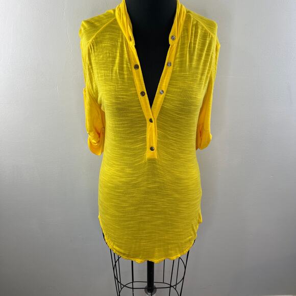 Young Fabulous & Broke Yellow Tunic Top Snap Button Front 3/4 Sleeve Size Medium - Picture 3 of 9